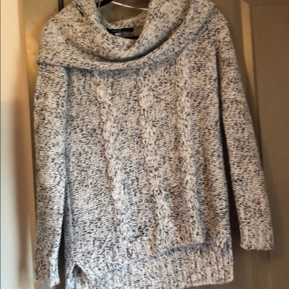 Kenzie black white and grey cow necksweater